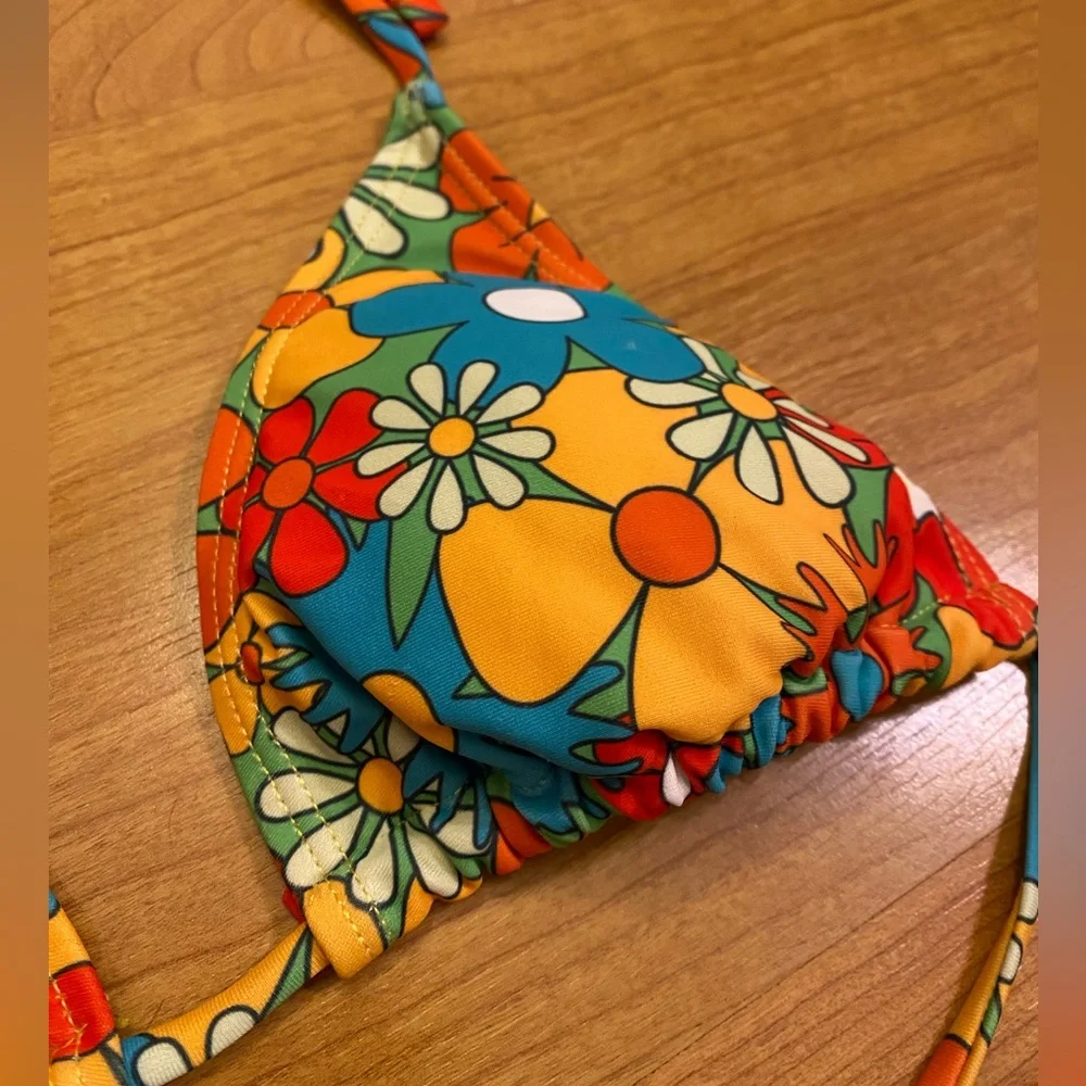 Bright Daisy Triangle Bikini Top